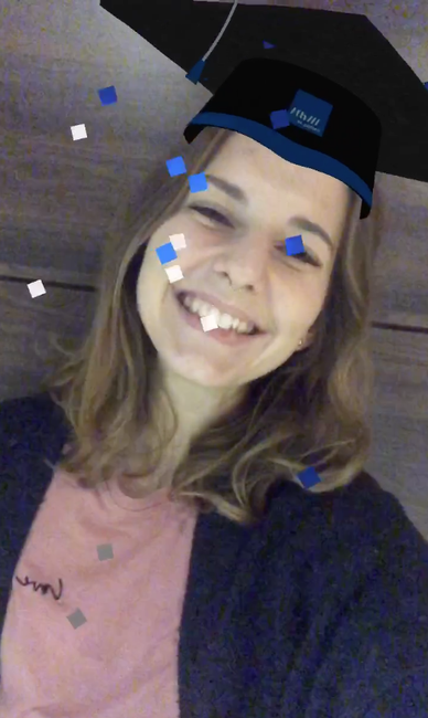 Instagram Kamera Effekt Graduation Hat