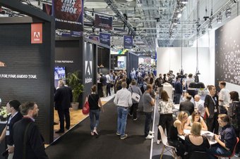 DMEXCO_Halle-Einblick-Publikum-Staende-(c)-koelnmesse.jpg