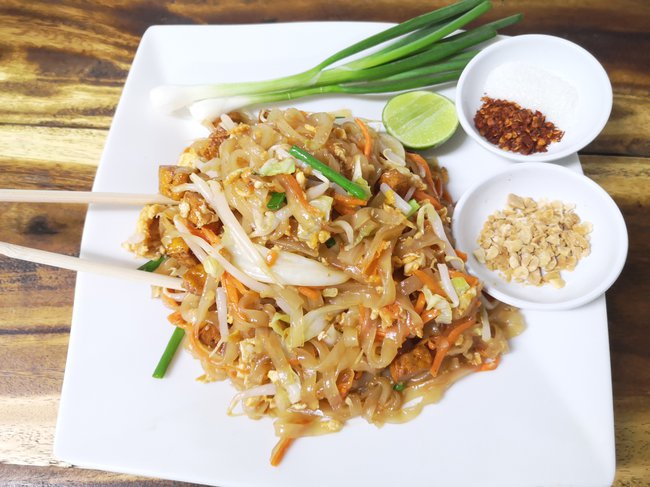 Essen Pad Thai.jpg