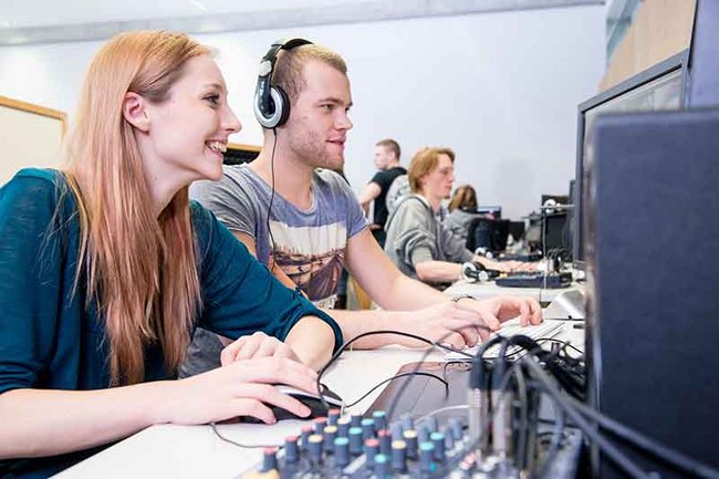 Schulworkshops Schulworkshops