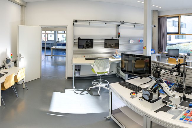 Lab-UWB_cChristoph-Braun.jpg