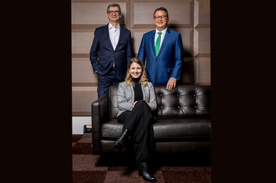Copyright: UNIQUE relations / Wolfgang Wolak Absolventin Anna Kalina als Leaderin von morgen