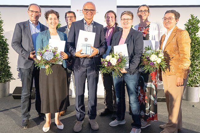 Copyright: BMBWF/Martin Lusser Team der FH St. Pölten bei der Preisverleihung