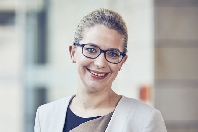Katharina Aretin, Compliance und Corporate Legal Affairs, CA Immobilien Anlagen