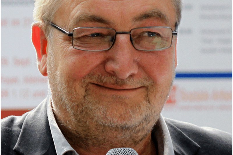 FH-Prof. Dr. Peter Pantuček-Eisenbacher