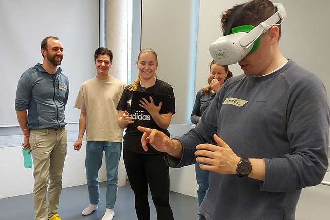 VR_in_der_Lehre_1.jpg