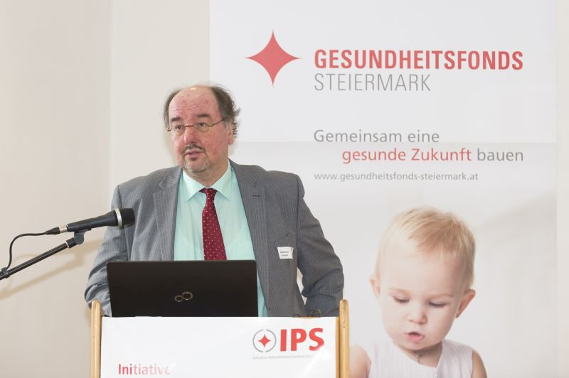 FH-Professor Christoph Redelsteiner