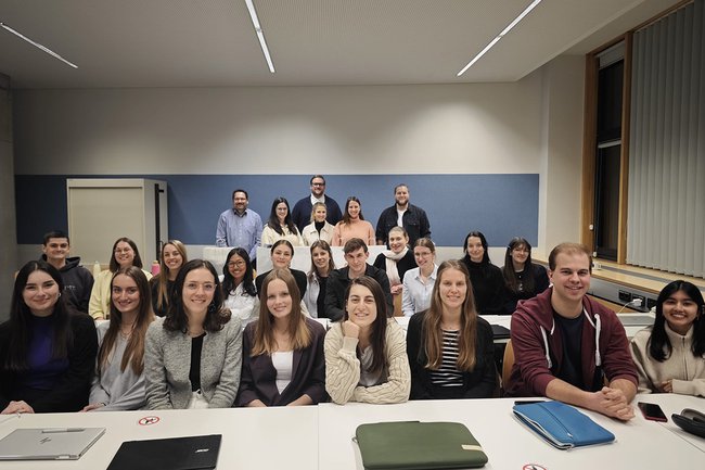 Marketing-Studierende im Praxislabor Public Relations