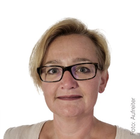 FH-Hon.Prof. Mag.a (FH) Aufreiter Claudia