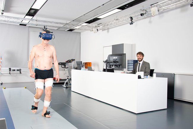 Applying Virtual Reality in Rehabilitation