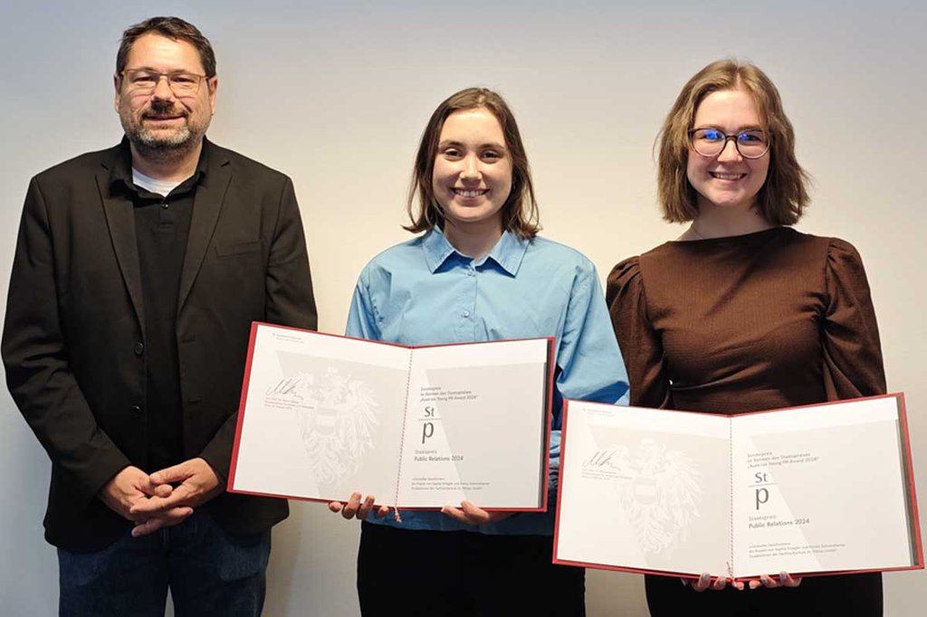 Marketing Students Rock State Prize for PR